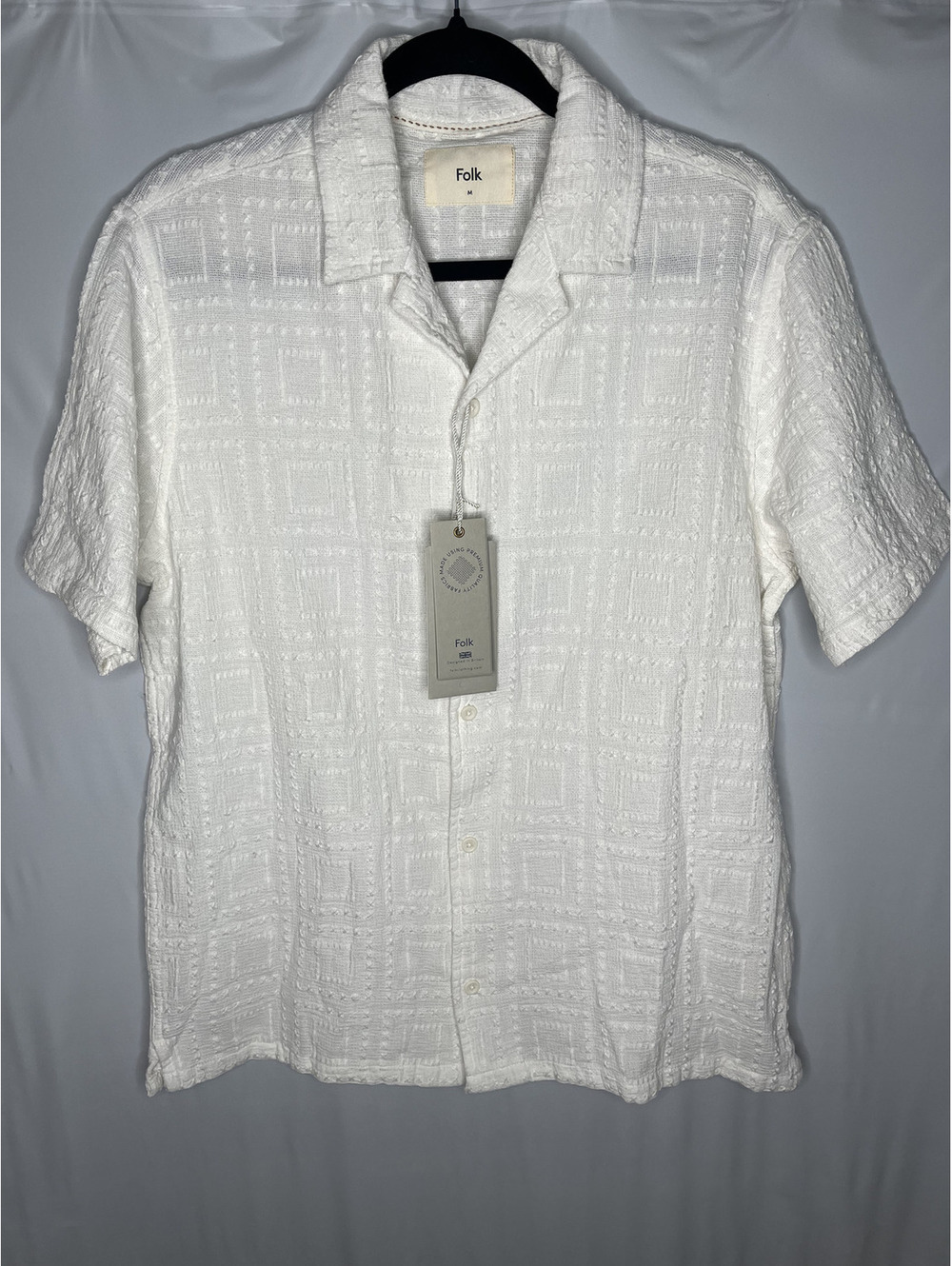 NWT Folk Men's White/Halo SS Button Down Shirt Size Medium